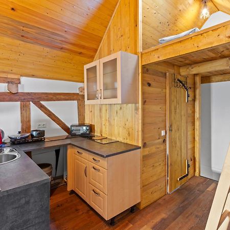 Sabina Mounteurwohnung Dachboden I 55 Zoll Tv I Schlafcouch Mit 20Cm Matraze 2 Weitere Schlafplaetze I Kueche I Bad Trebbin Exterior foto